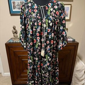 Holly & Joey Paris French Boutique Floral Maxi Dress Made in France NWT Size S